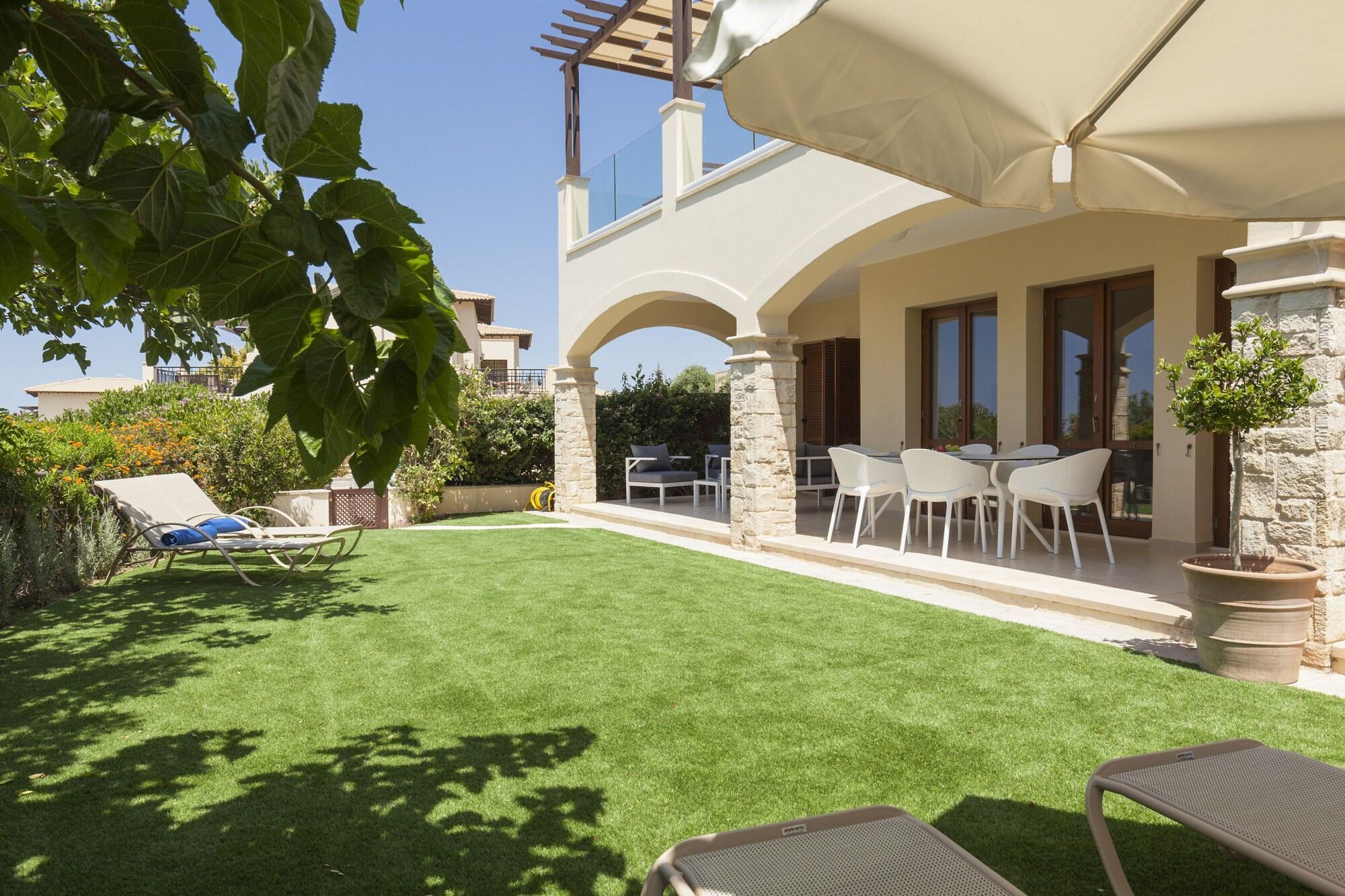 Aphrodite Hills Holiday Residences Extérieur photo